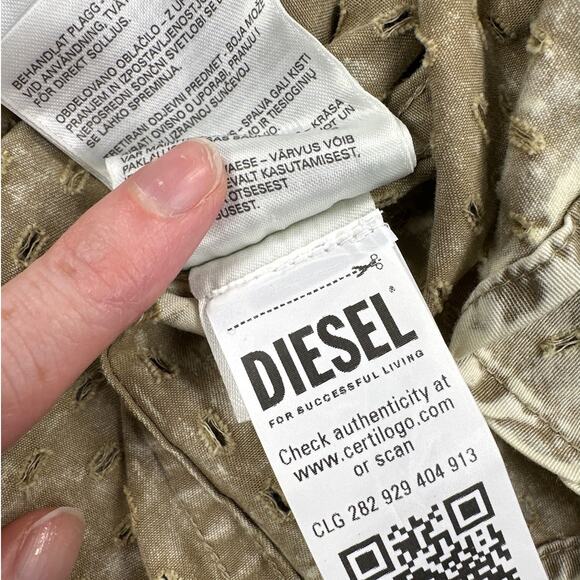 Diesel - S-Lazer Perforated Short Sleeve Shirt in Beige & Cream - Picture 4 of 6